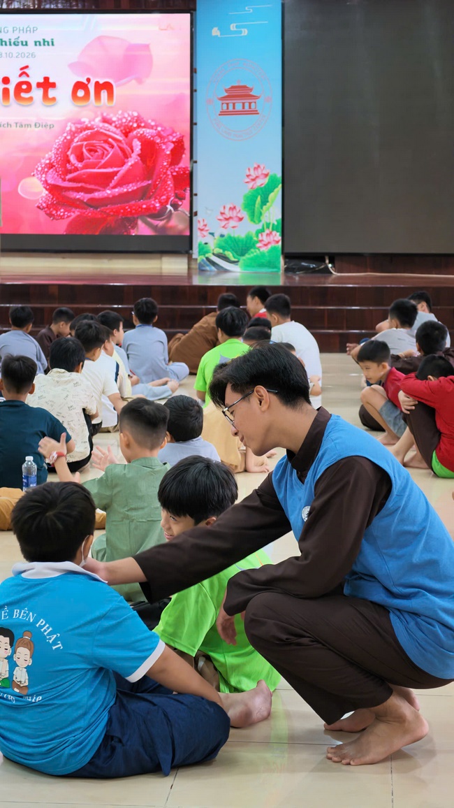 KHÓA TU THIẾU NHI EM VỀ BÊN PHẬT LẦN THỨ 79.