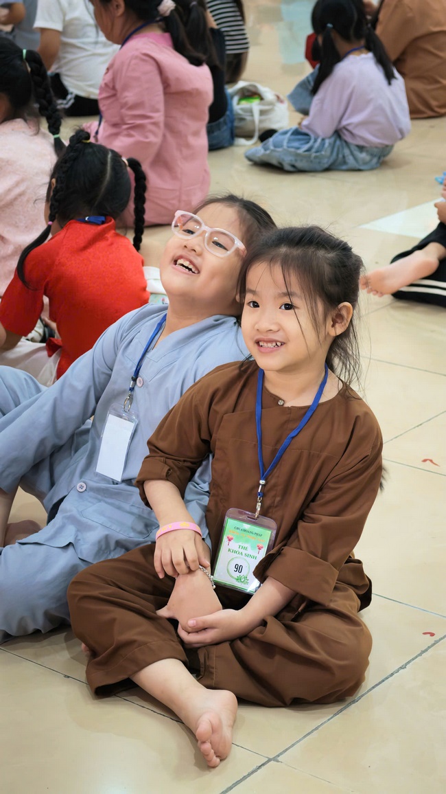 KHÓA TU THIẾU NHI EM VỀ BÊN PHẬT LẦN THỨ 79.