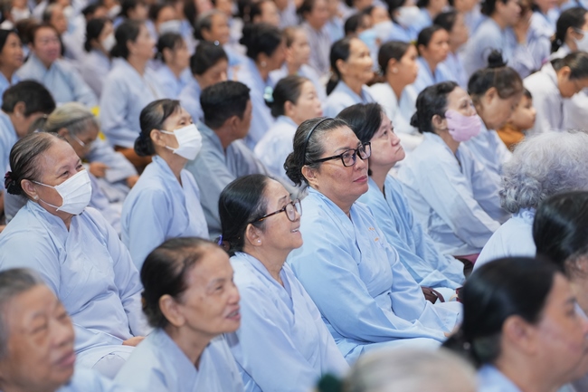 KHÓA TU NIỆM PHẬT MỘT NGÀY | CHÙA HOẰNG PHÁP.