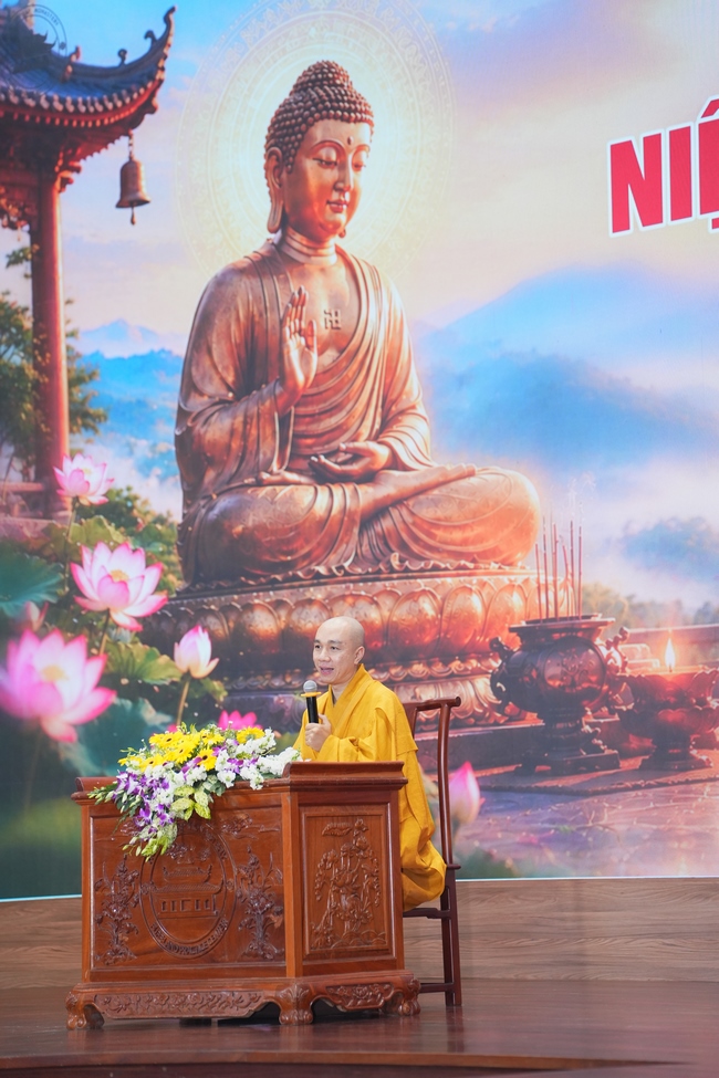 KHÓA TU NIỆM PHẬT MỘT NGÀY | CHÙA HOẰNG PHÁP.