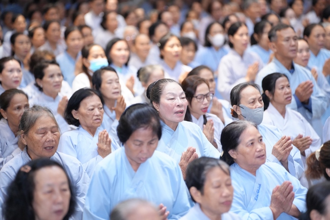 KHÓA TU NIỆM PHẬT MỘT NGÀY | CHÙA HOẰNG PHÁP.
