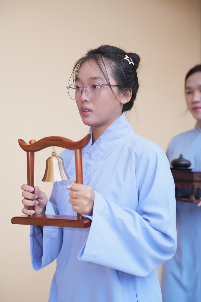 KHÓA TU NIỆM PHẬT MỘT NGÀY | CHÙA HOẰNG PHÁP.