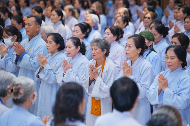 KHÓA TU NIỆM PHẬT MỘT NGÀY | CHÙA HOẰNG PHÁP.