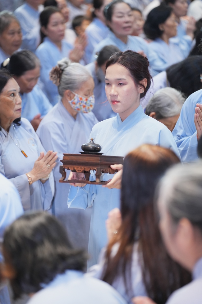 KHÓA TU NIỆM PHẬT MỘT NGÀY | CHÙA HOẰNG PHÁP.