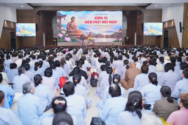 KHÓA TU NIỆM PHẬT MỘT NGÀY | CHÙA HOẰNG PHÁP.