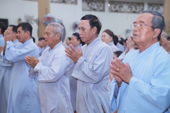 LỄ VÍA ĐỨC BỒ-TÁT QUÁN THẾ ÂM XUẤT GIA | CHÙA HOẰNG PHÁP.