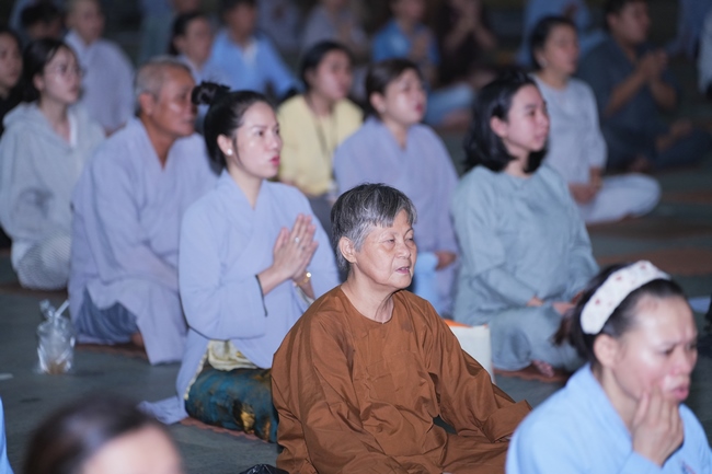 LỄ VÍA ĐỨC BỒ-TÁT QUÁN THẾ ÂM XUẤT GIA | CHÙA HOẰNG PHÁP.