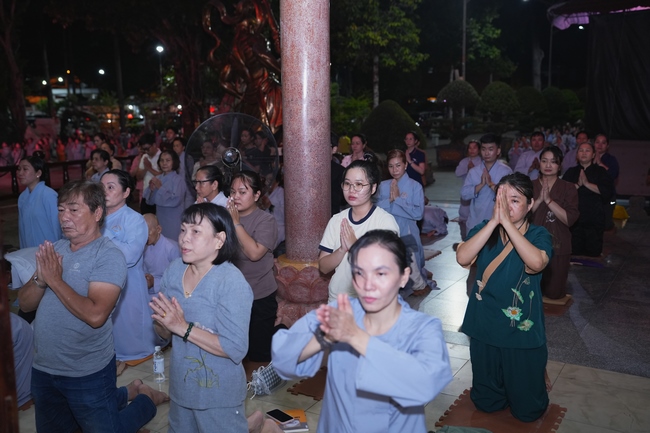 LỄ VÍA ĐỨC BỒ-TÁT QUÁN THẾ ÂM XUẤT GIA | CHÙA HOẰNG PHÁP.