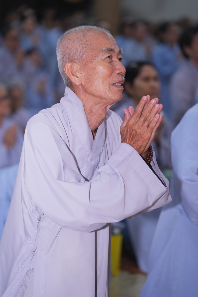 LỄ VÍA ĐỨC BỒ-TÁT QUÁN THẾ ÂM XUẤT GIA | CHÙA HOẰNG PHÁP.