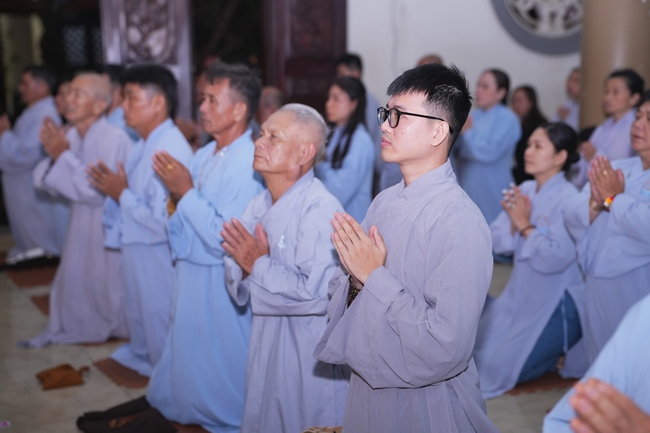 LỄ VÍA ĐỨC BỒ-TÁT QUÁN THẾ ÂM XUẤT GIA | CHÙA HOẰNG PHÁP.