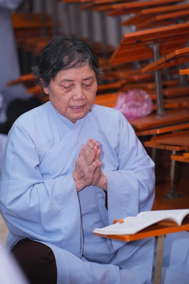 LỄ VÍA ĐỨC BỒ-TÁT QUÁN THẾ ÂM XUẤT GIA | CHÙA HOẰNG PHÁP.