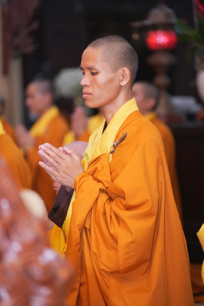 LỄ VÍA ĐỨC BỒ-TÁT QUÁN THẾ ÂM XUẤT GIA | CHÙA HOẰNG PHÁP.