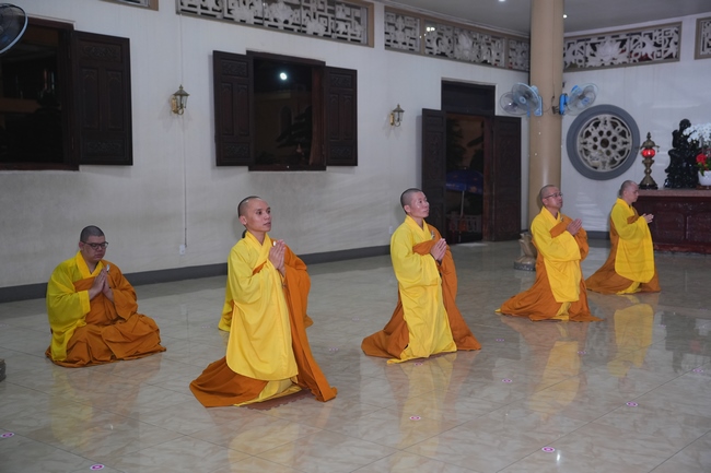 LỄ VÍA ĐỨC BỒ-TÁT QUÁN THẾ ÂM XUẤT GIA | CHÙA HOẰNG PHÁP.