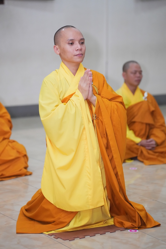 LỄ VÍA ĐỨC BỒ-TÁT QUÁN THẾ ÂM XUẤT GIA | CHÙA HOẰNG PHÁP.