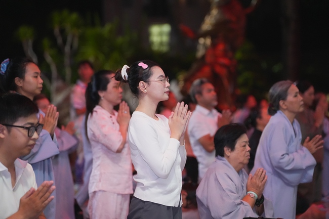 LỄ VÍA ĐỨC BỒ-TÁT QUÁN THẾ ÂM XUẤT GIA | CHÙA HOẰNG PHÁP.