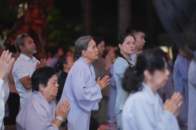 LỄ VÍA ĐỨC BỒ-TÁT QUÁN THẾ ÂM XUẤT GIA | CHÙA HOẰNG PHÁP.