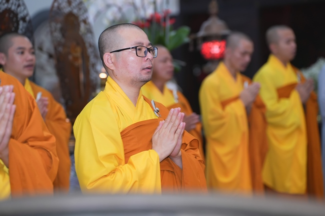 LỄ VÍA ĐỨC BỒ-TÁT QUÁN THẾ ÂM XUẤT GIA | CHÙA HOẰNG PHÁP.