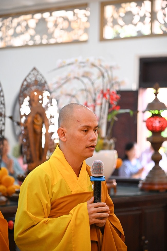 PHÓNG SINH TẠI BẾN PHÀ BÌNH MỸ.