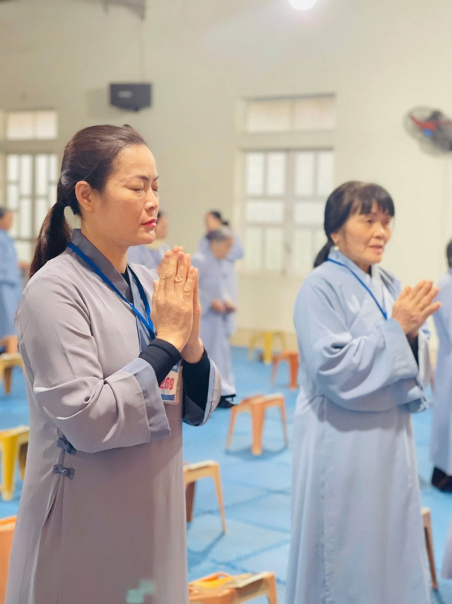 Chùa Đống Cao (Thanh Hóa) - Khoá tu cuối năm: Lễ tất niên và phát quà tết Bính Ngọ.