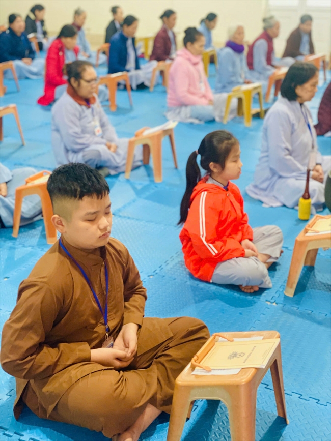 Chùa Đống Cao (Thanh Hóa) - Khoá tu cuối năm: Lễ tất niên và phát quà tết Bính Ngọ.