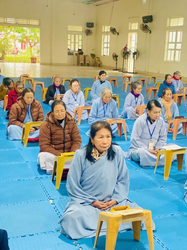 Chùa Đống Cao (Thanh Hóa) - Khoá tu cuối năm: Lễ tất niên và phát quà tết Bính Ngọ.