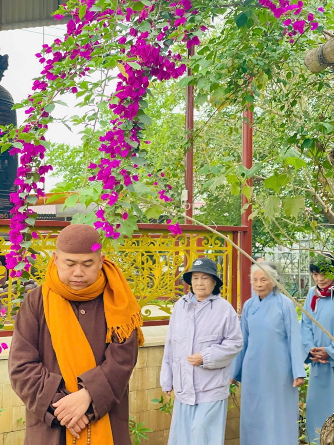 Chùa Đống Cao (Thanh Hóa) - Khoá tu cuối năm: Lễ tất niên và phát quà tết Bính Ngọ.