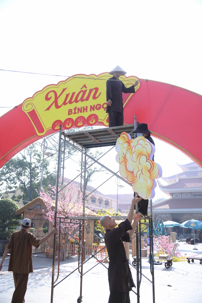 Công tác chuẩn bị đón Xuân Bính Ngọ 2026 (Phần 3)