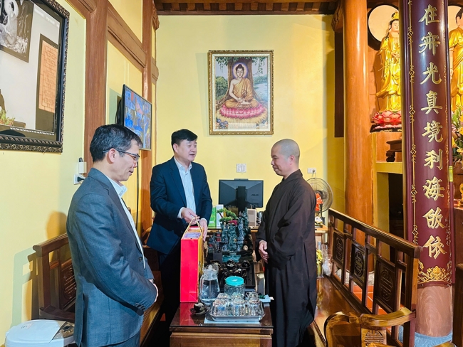 Chùa Tiêu Dao - Quảng Ninh trang trọng đón tiếp các đoàn lãnh đạo Sở và các ban, ngành đến thăm, chúc Tết Bính Ngọ 2026.