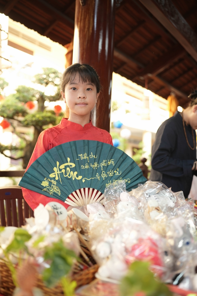 Khai bút đầu xuân và lễ Giao Thừa mừng Xuân Bính Ngọ 2026 - Chùa Hoằng Pháp