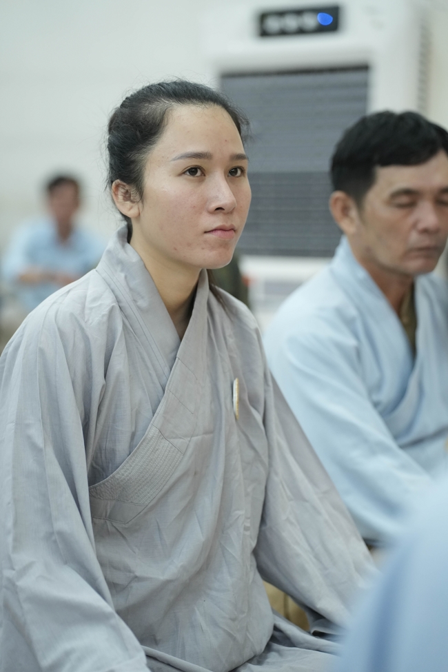 Khai bút đầu xuân và lễ Giao Thừa mừng Xuân Bính Ngọ 2026 - Chùa Hoằng Pháp