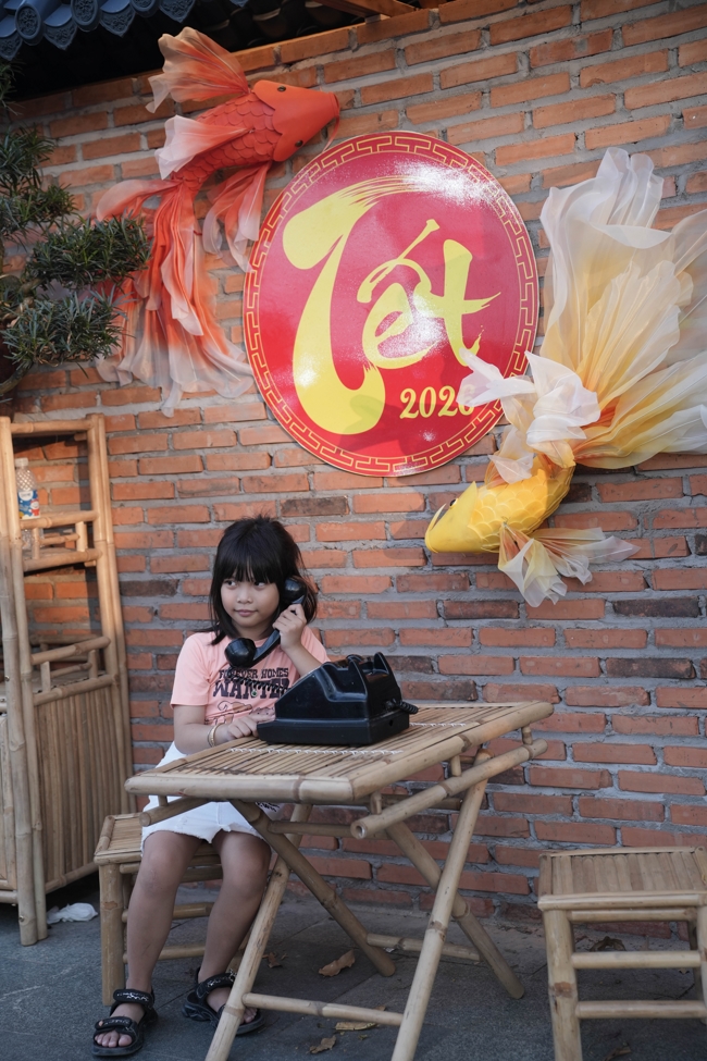 Tặng lộc đầu Xuân - Mồng 3 Tết Bính Ngọ 2026