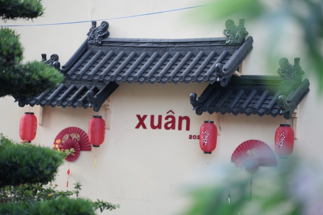 Tặng lộc đầu Xuân - Mồng 2 Tết Bính Ngọ 2026