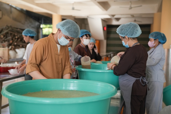 Lễ sám hối 14/12 Ất Tỵ