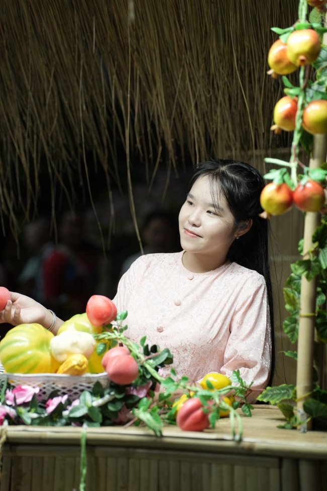 Tặng lộc đầu xuân - Mồng 4 Tết Bính Ngọ 2026.