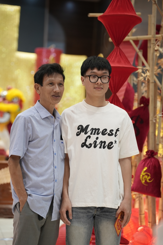 Tặng lộc đầu xuân - Mồng 4 Tết Bính Ngọ 2026.