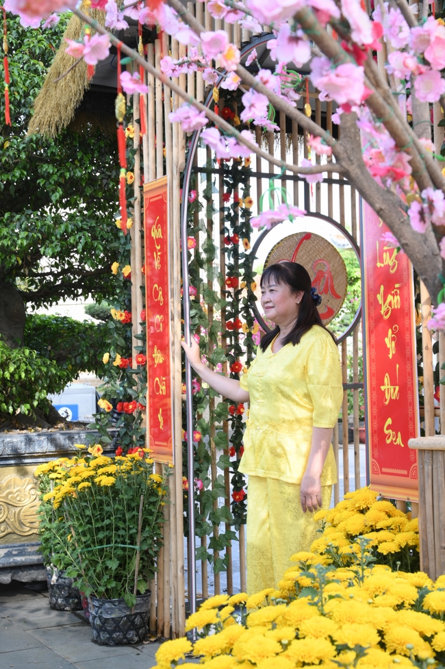 Tặng lộc đầu xuân - Mồng 4 Tết Bính Ngọ 2026.