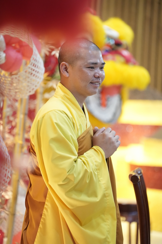 Tặng lộc đầu xuân - Mồng 4 Tết Bính Ngọ 2026.