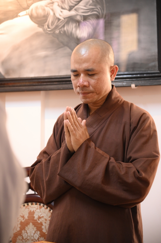 Tặng lộc đầu xuân - Mồng 4 Tết Bính Ngọ 2026.