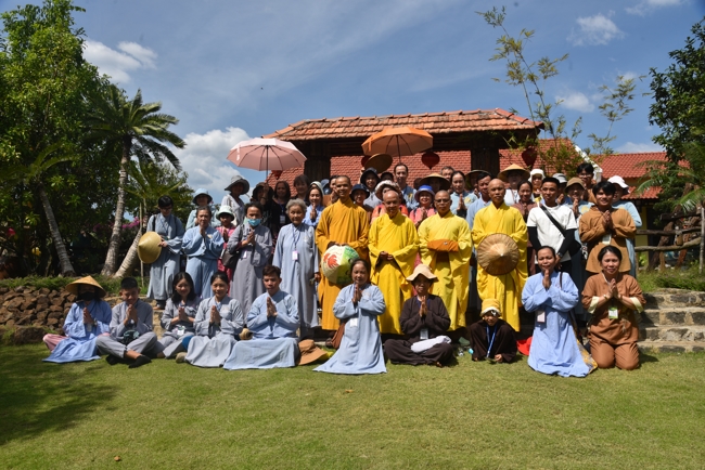 Hành Hương Thập Tự Đầu Năm Bính Ngọ 2026.