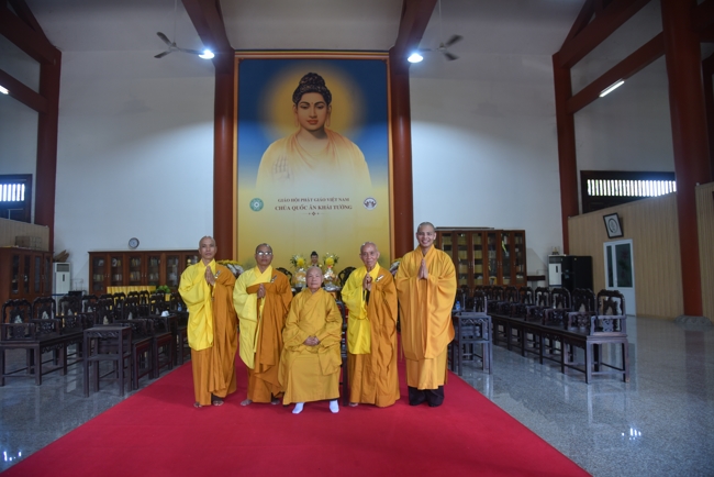 Hành Hương Thập Tự Đầu Năm Bính Ngọ 2026.