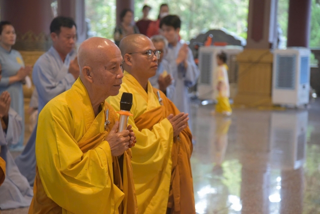 Hành Hương Thập Tự Đầu Năm Bính Ngọ 2026.