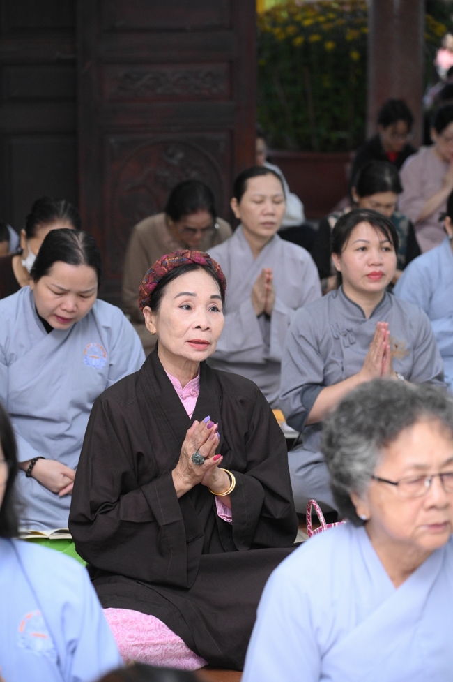 Khai kinh đầu năm - Xuân Bính Ngọ 2026 | Chùa Hoằng Pháp