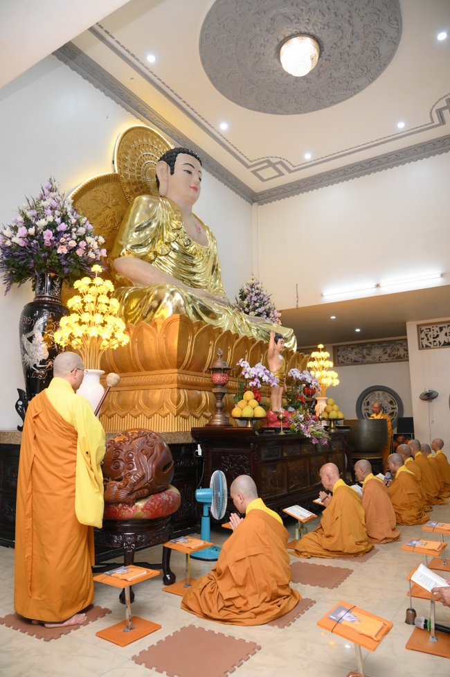 Khai kinh đầu năm - Xuân Bính Ngọ 2026 | Chùa Hoằng Pháp