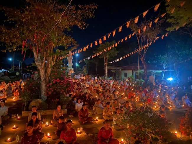 Chùa Suối Pháp - Tây Ninh: Lễ cầu an và thắp nến cầu nguyện đầu Xuân Bính Ngọ 2026.