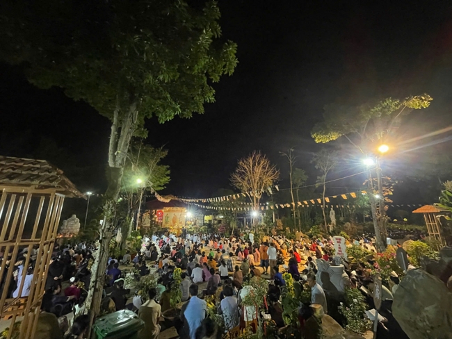 Chùa Suối Pháp - Tây Ninh: Lễ cầu an và thắp nến cầu nguyện đầu Xuân Bính Ngọ 2026.