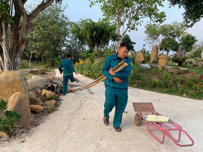 Chùa Suối Pháp - Tây Ninh: Lễ cầu an và thắp nến cầu nguyện đầu Xuân Bính Ngọ 2026.
