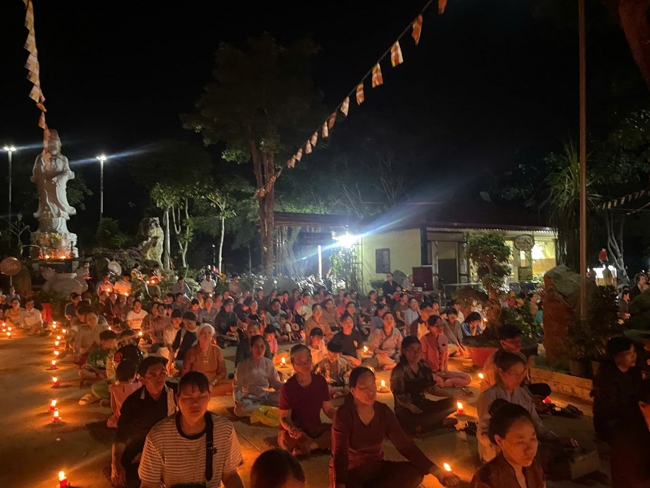 Chùa Suối Pháp - Tây Ninh: Lễ cầu an và thắp nến cầu nguyện đầu Xuân Bính Ngọ 2026.