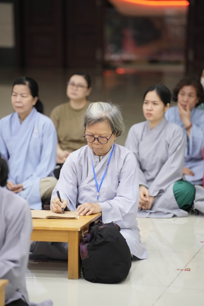 Lớp Phật Pháp Ứng Dụng Hoằng Pháp: Học tu 3 ngày Tết Bính Ngọ 2026