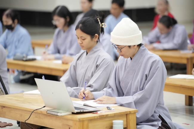 Lớp Phật Pháp Ứng Dụng Hoằng Pháp: Học tu 3 ngày Tết Bính Ngọ 2026