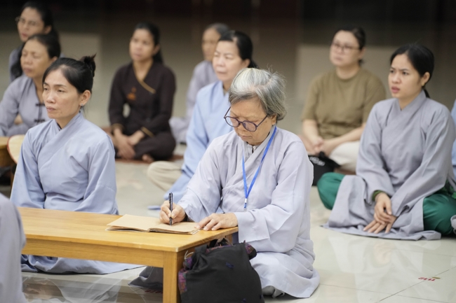 Lớp Phật Pháp Ứng Dụng Hoằng Pháp: Học tu 3 ngày Tết Bính Ngọ 2026